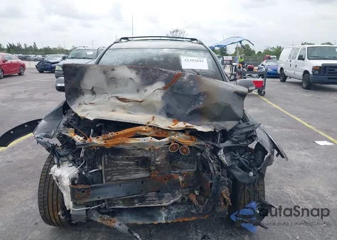 2011 Toyota Rav4 Sport z USA, uszkodzony, nr VIN JTMRF4DV8B5048922